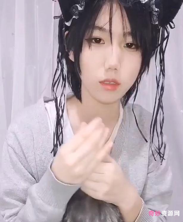 奇妙独家:FL姬(韵韵)高跟鞋狐狸尾巴露脸