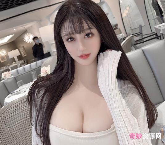 奇妙独家:九头身风烧ren+qi~长腿大胸翘臀网红-小鹿