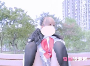 某推人气火爆家喻户晓的极品重口妹子【某推极品】(穿环少女沙耶妹妹)稀缺完整合集【30v-1.6G】