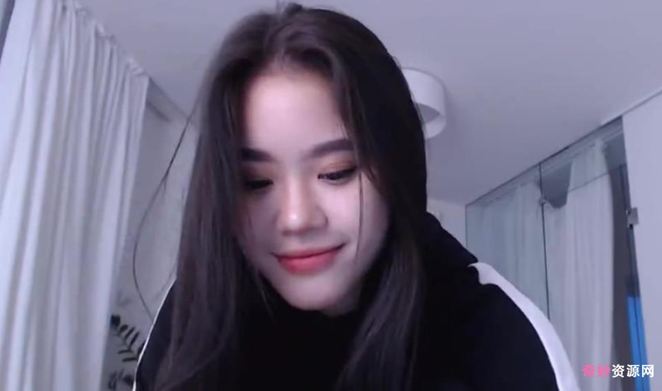 某推人气火爆超可爱妹子国际CB站超敏感(可爱镜娘li_chang)最新合集【7V-1.27G】