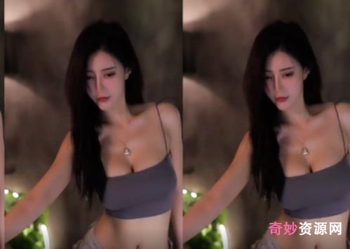 虎牙人气超火爆老牌最美尤物极品妹子(小仙女苏樱)最新散播稀缺诱惑热舞完整合集_400M-百度云
