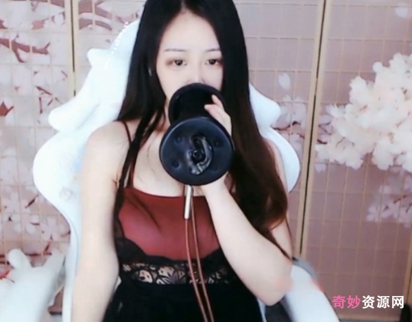 斗鱼女神浮力姬小琪软糖:A失眠R18R的视觉与听觉G潮定制版