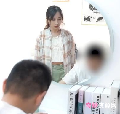 年轻后妈魅力无限,1V-500M剧情精彩