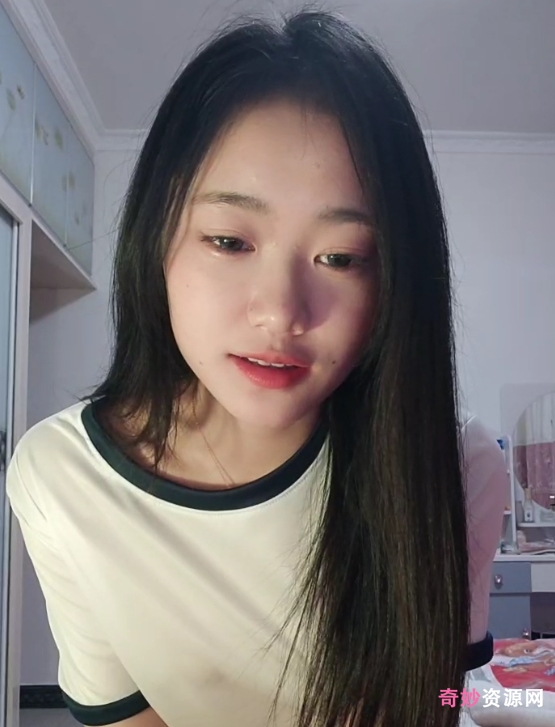 半糖顶点52v38.8g视频合集:百度ED2K收藏热门影视