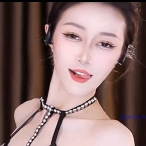 抖音舞蹈诱惑网易钱兜兜最新合集1V956M，车灯与S劲完美结合，时长14分