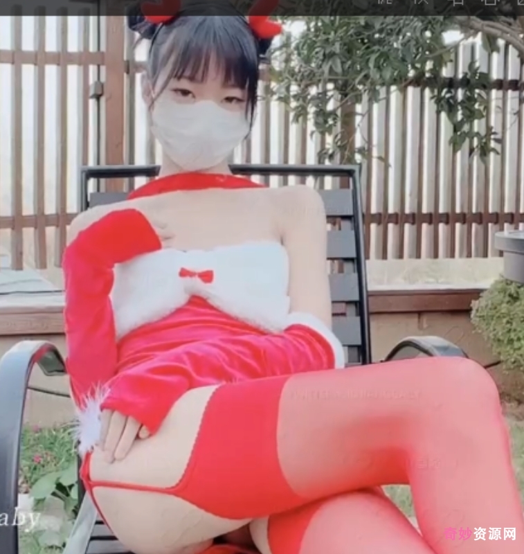 米娜学姐小酒酱红边丝袜黑丝女主播104V53.9G资源,收藏1457,精彩内容不断更新!