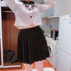 柠檬酱精选福利视频合集：18部不露脸COS直播资源，带你领略光阴中的英雄联盟魅力