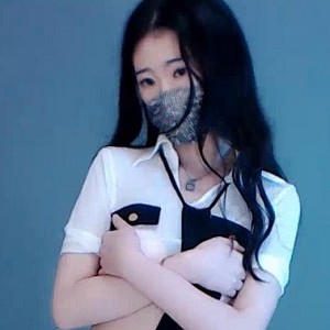 无水印虎牙热舞主播灵芸私人定制合集10V1.2G，精彩舞蹈尽在眼前