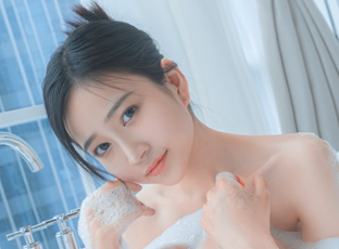 优质打包百度盘身材女神年年nnian胖臀72套合集14V3069P25.18G，服装扮演极致诱惑