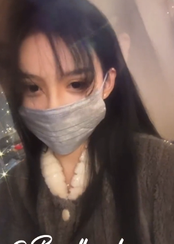 转载百度盘性感女神黑纱最新合集29V13四人游+286M，优质展示