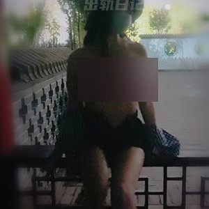 搞笑搬运主播群聊最新合集1V2.29G，广西口音猜拳脱衣欢乐视频