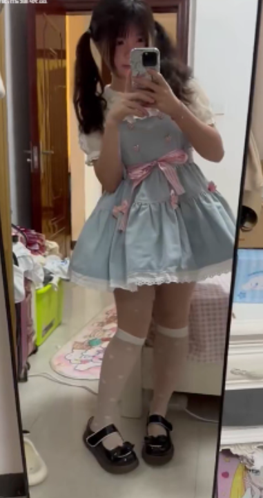 快手顶级双马尾光阴妹子小浅同学私拍嘴艺互动视频福利合集88V200M