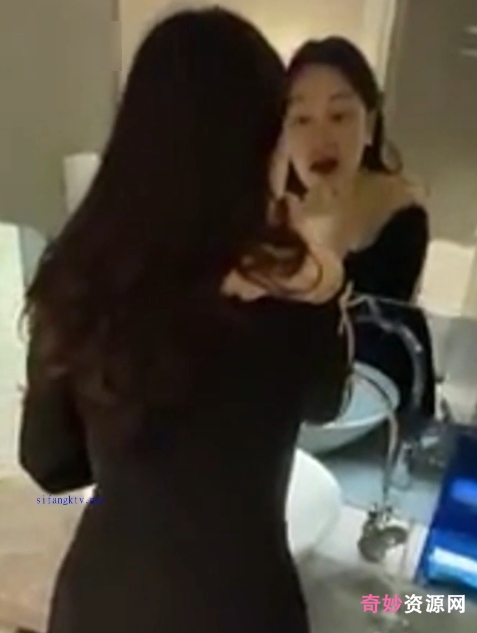 某音蓝阿姨办公区双人特训12v6.1g绝密存档