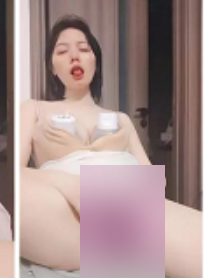 大罩杯少妇卡卡爱喷奶直播合集7V吊钟大罩杯湿身戏水7.98G