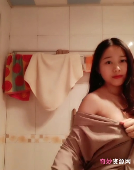 百度+115单亲妈妈山本玲奈日常实拍精选39V12.3G身材看点足/大佛组收藏版