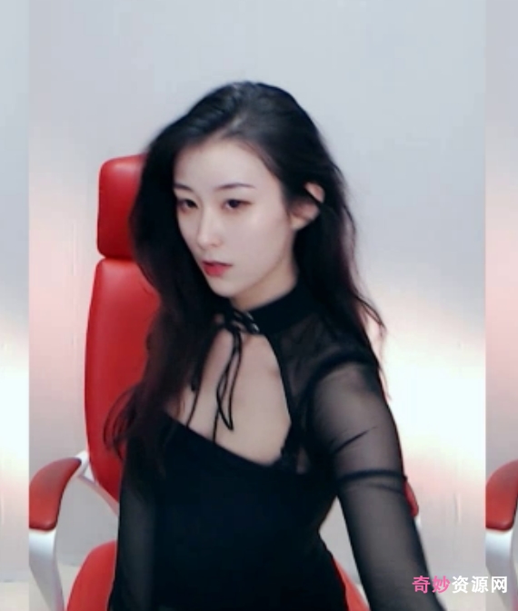 虎牙正恒丶虞一私人定制视频合集46V6.8G，娇小有料喘息灌耳补档珍藏