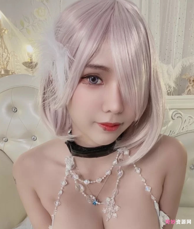 推特坤坤冒烟山峰Cosplay私房视频165V37.1G绝密展示