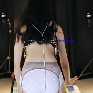 CC毒毒星也小允星私密定制3V1.63G劲爆收录