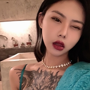 白鹿微密圈晒照集32P13MB诱人