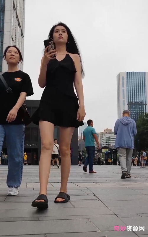 1.27GBKXCD美女合集20部太诱惑步行街拍