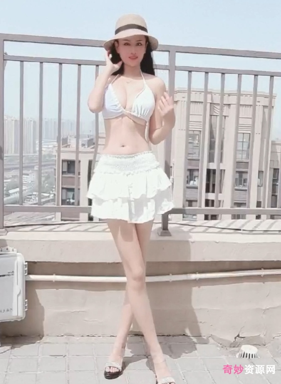 43岁大娘抖音放飞自我24V504MB汁水四溢