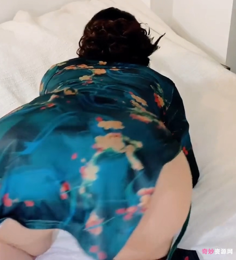 吃鸡互动熟女旗袍1v654m优质丰腴