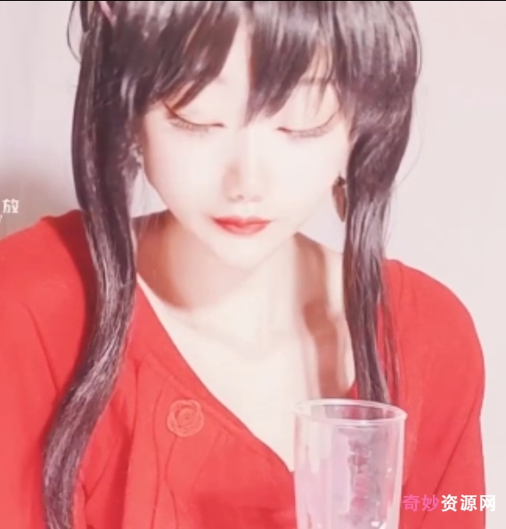 推特有尺度软甜糯米糍102V33G超带感合集