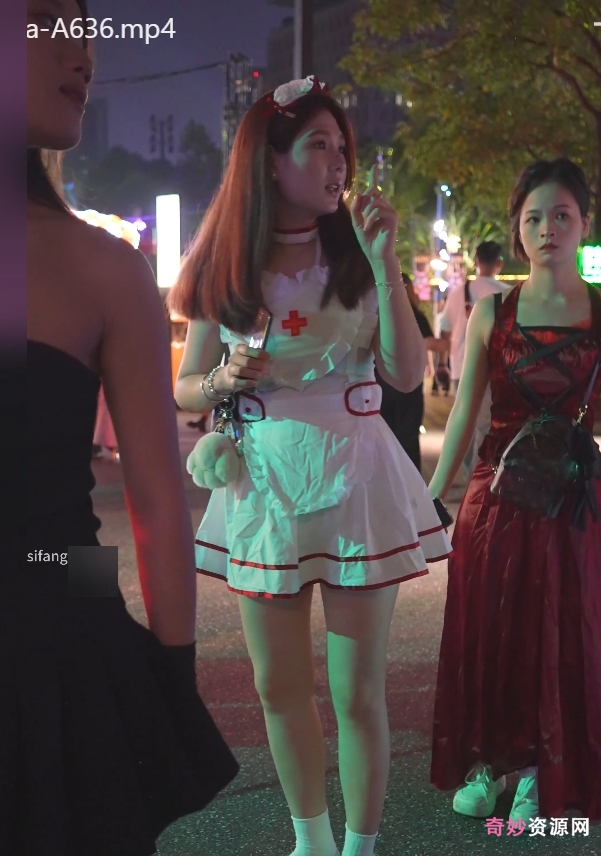 抖娘猫爪拍摄抄底1部292.8MB绝