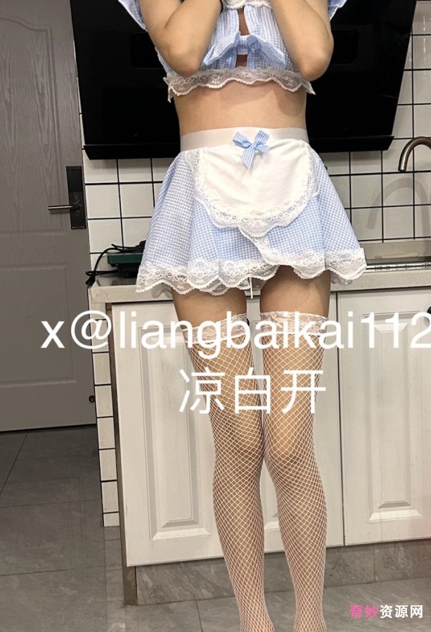 付费合集凉白开恋人推特10部16.78G太诱人