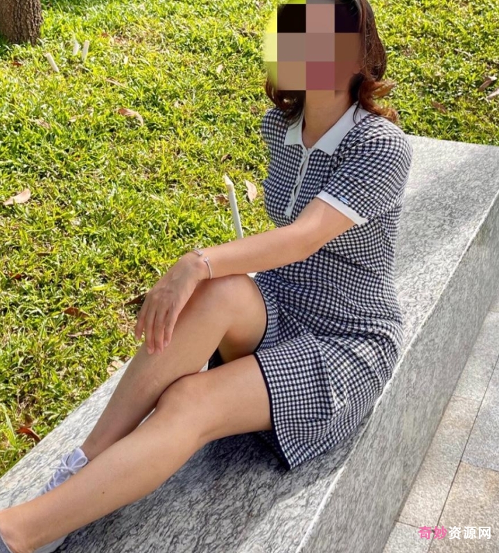 海角大神熟女妈妈私密视频合集11部1.9Gfeng+ru+fei+tun