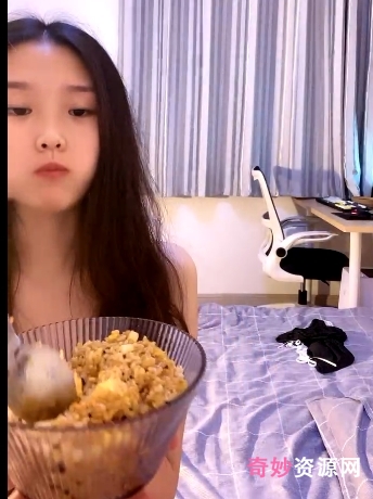 两高颜值优质身材闺蜜一同直播