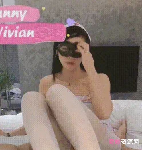 优质御姐Vivian魅惑私拍展示高跟肉丝大长腿后推车10V合集3.17G
