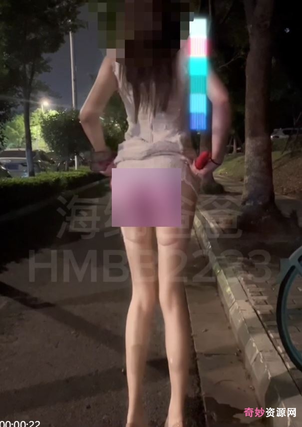 小海绵OF私拍52部合集3.31G九头身丝袜高跟名媛范