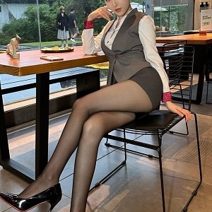 顶尤岚岚抖音微密定制23部434MB超有料