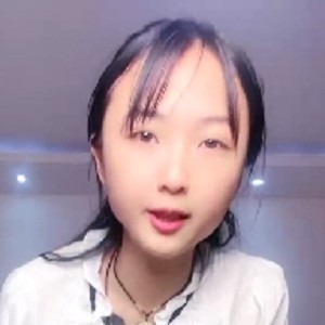 李露快手超魅惑黑丝撩汉视频1部1G